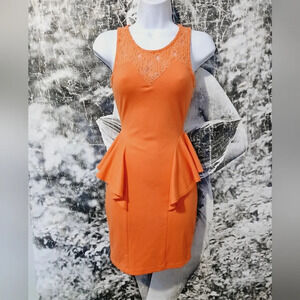 💚5/$25 Soprano Peach Lace Trim Bodycon Ruffled Peplum Dress Size XS